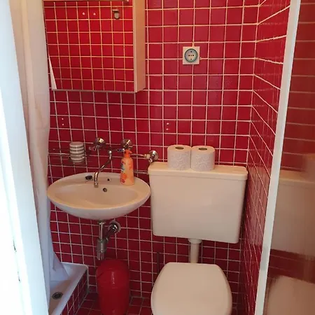Apartment David Tribunj (Sibenik-Knin)
